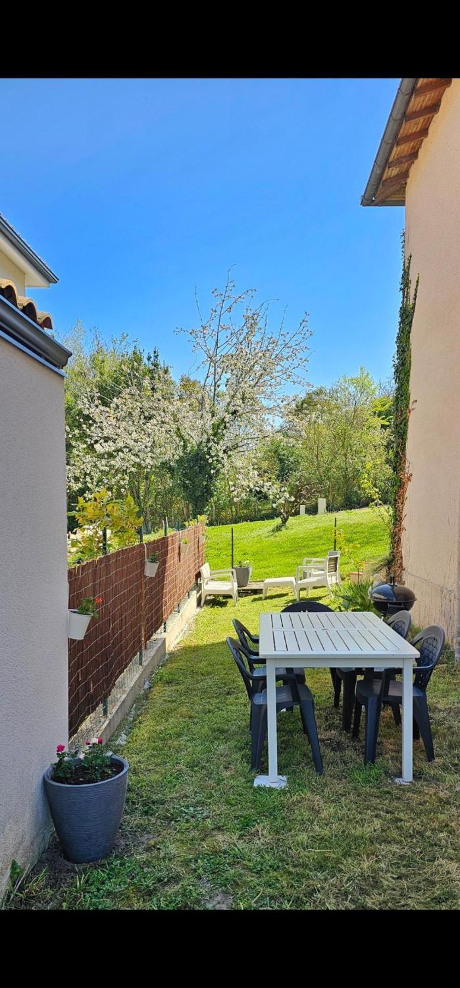 Appartement Lumineux Et Calme En Rez-De-Jardin Castanet-Tolosan Buitenkant foto